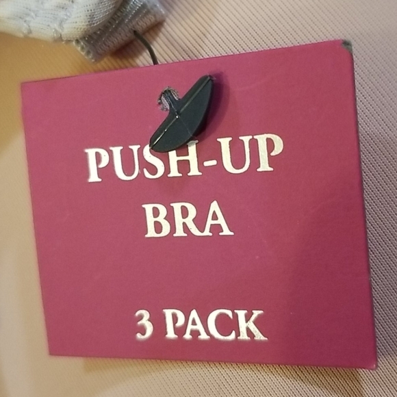 💕VINCE CAMUTO💕 Push Up Bras (3 Pack) 34C NWT - Picture 11 of 13